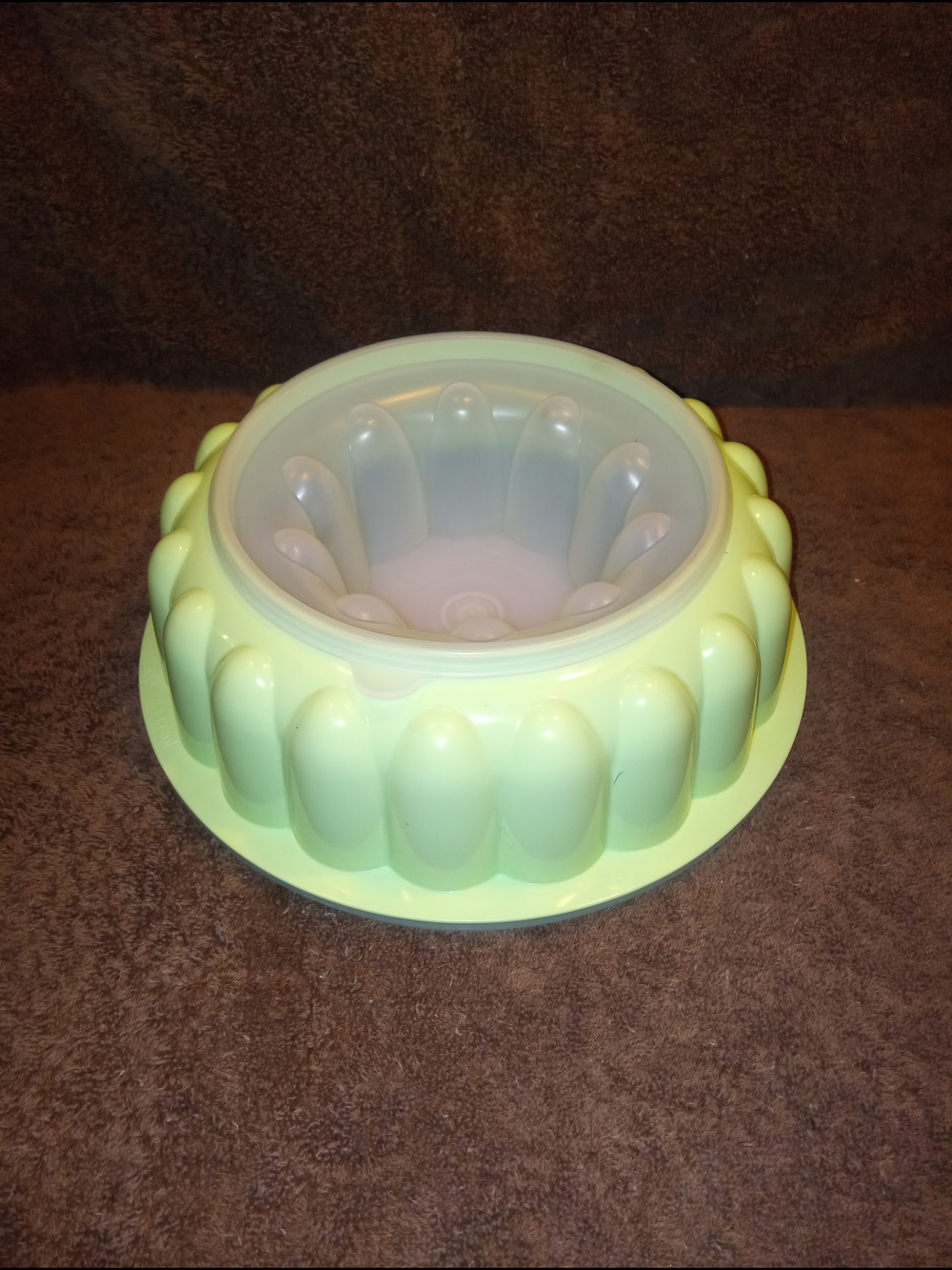 Vintage Tupperware 3 Piece Mint Green Jell-O Mold